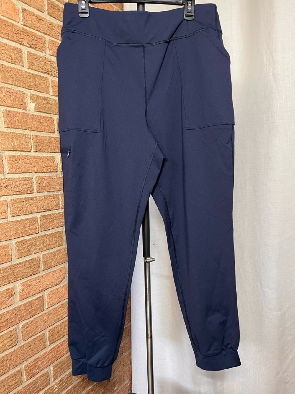 Duluth Trading Co Navy Flex Jogger Pants Cargo Pockets Stretch Mens L